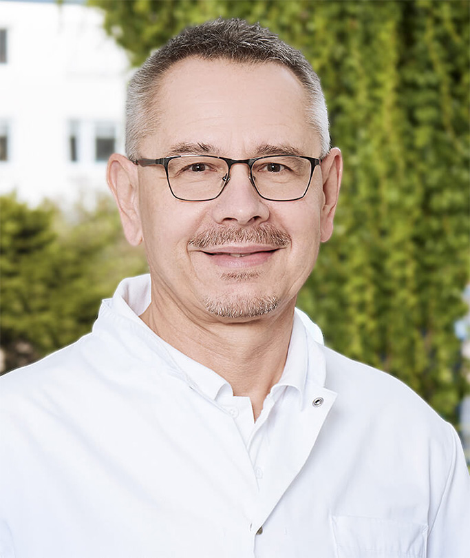 Dr. med. Piotr Godlewski
